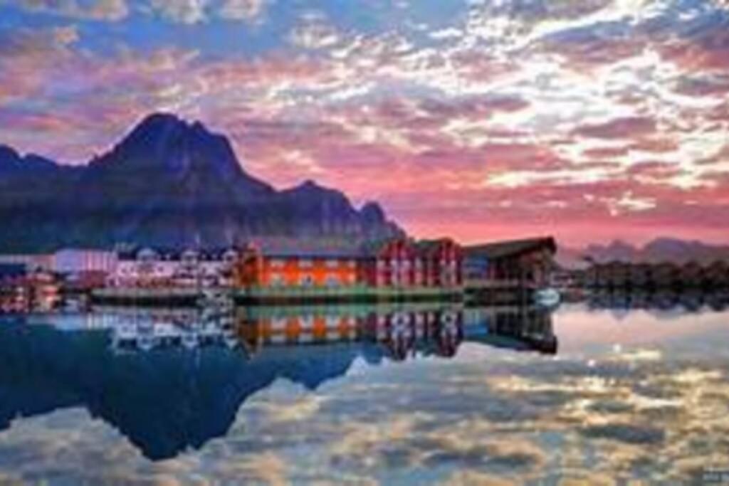 Koselig Hus I Havna Apartment Svolvær Exterior foto