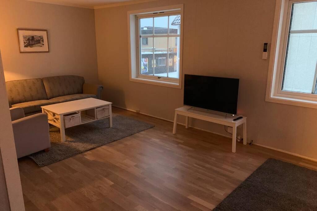 Koselig Hus I Havna Apartment Svolvær Exterior foto